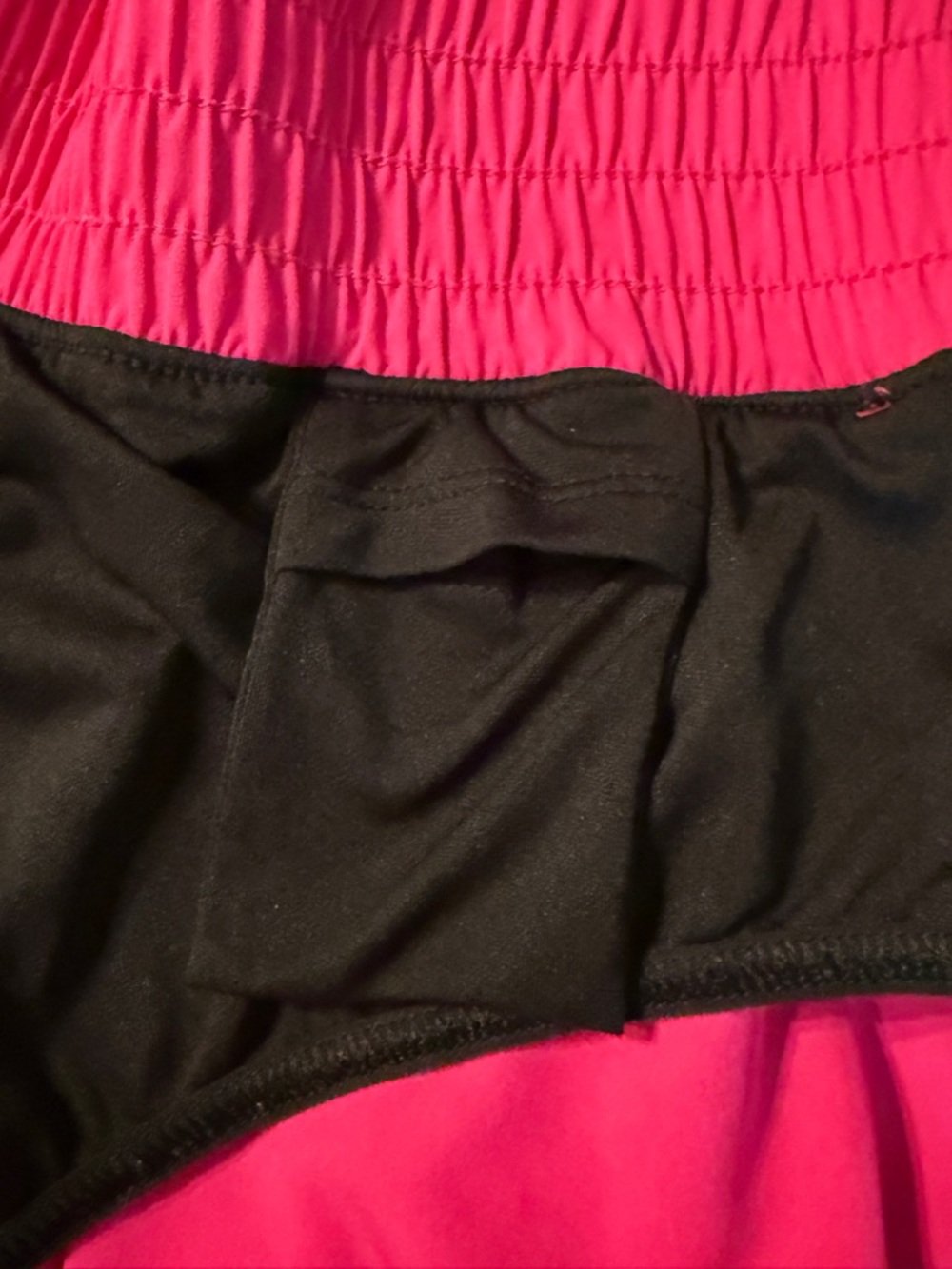 GapFit High Rise Running Shorts Hot Pink Breathable Athletic Barbiecore Large - Picture 6 of 11